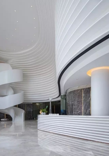 新中式OUT， 现在流行科技感